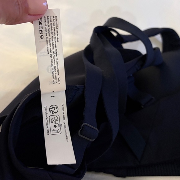Lululemon Energy Zip-Front Bra High-Support B-G Cups - Picture 6 of 9